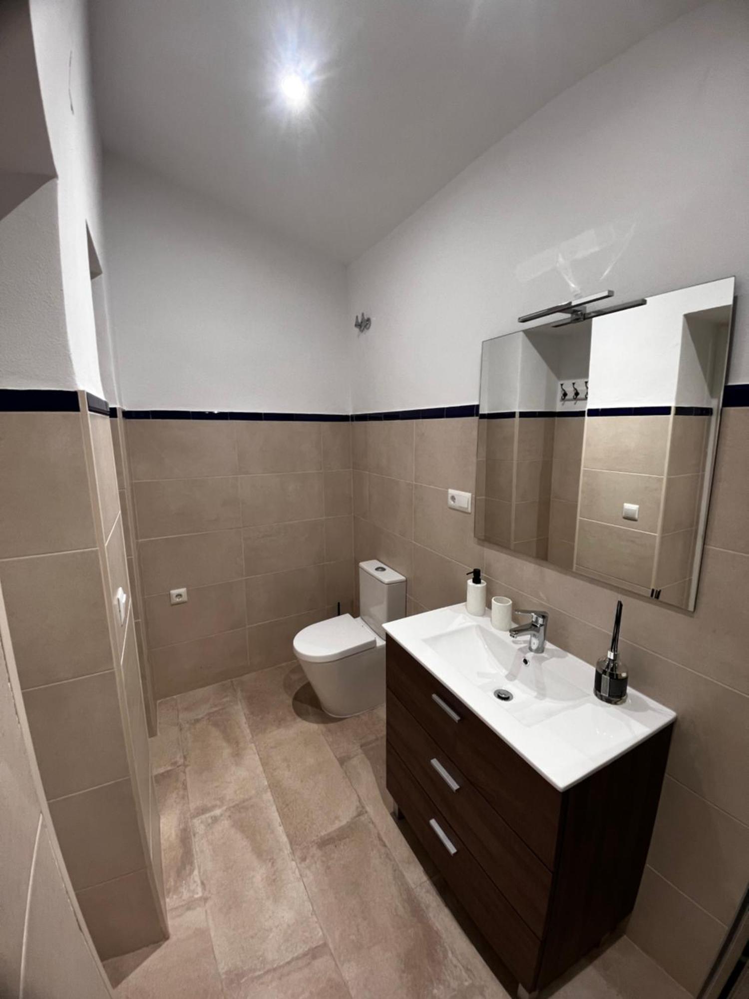 Shanti'S Andalusian Rooms Malaga Exterior photo