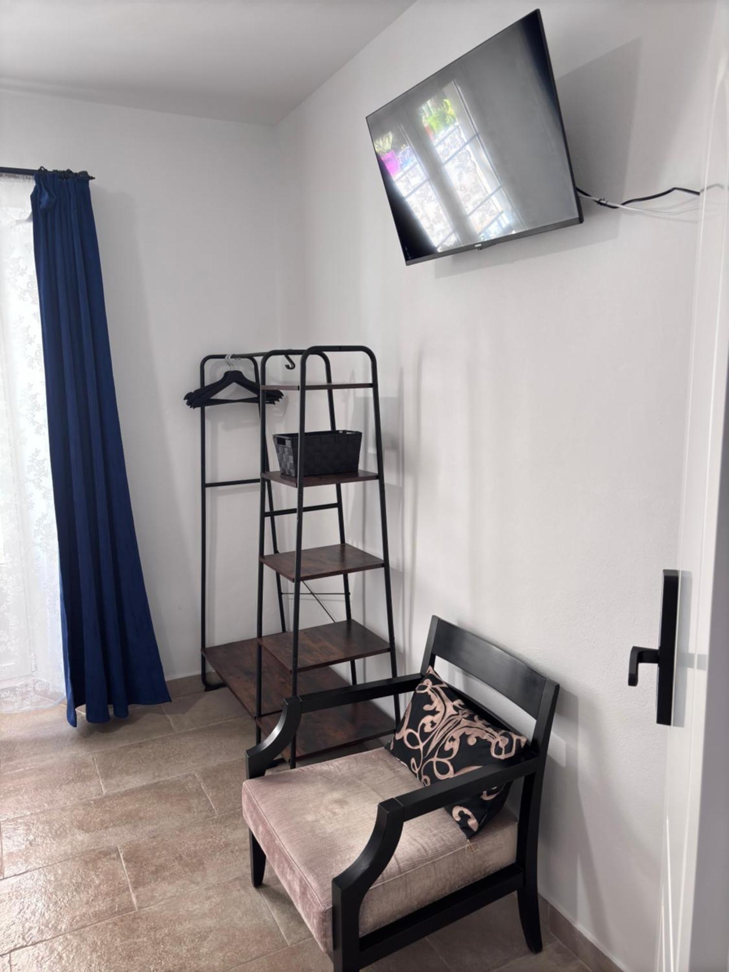 Shanti'S Andalusian Rooms Malaga Exterior photo