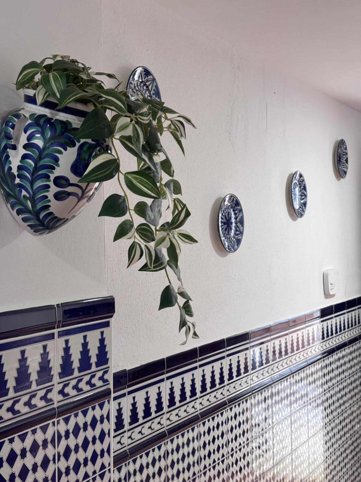 Shanti'S Andalusian Rooms Malaga Exterior photo